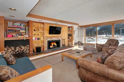 Beautiful Updated Corner Unit with Stunning Slopeside Views