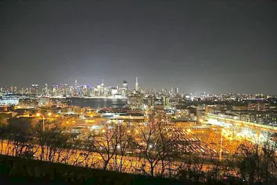 Image de Mega Midtown Trade View - Apt 2-3 Combo -15 Mins to Nyc