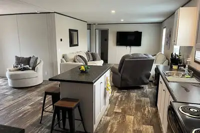 Image de Lake Eufaula Retreat – Sleeps 10 - Less than 1 mile to the lake and marina