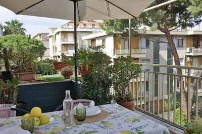 Image de TheKeyStudio. Riviera of friors