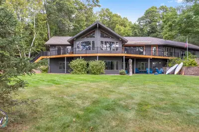 Image de Spacious Family Cabin with Private Swimming Area