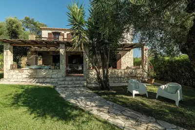 Image de Traditional 5-bedroom villa with pool in marvelous Zakynthos.