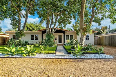 Olas Oasis - Chic Luxe House + Pool for 10
