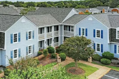Image de Spacious 3 Bedroom Lockoff, Full Kitchen, Near Cw and W&M -Wyndham Kingsgate