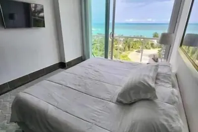 Image de •Amazing Beachfront Condo•