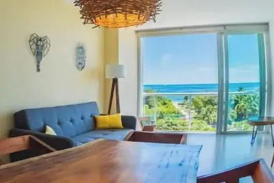 Image de Unique and comfortable beachfront