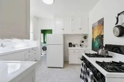 Image de Cozy 1 Br Unit Near Rodeo Dr. w\/ W\/D