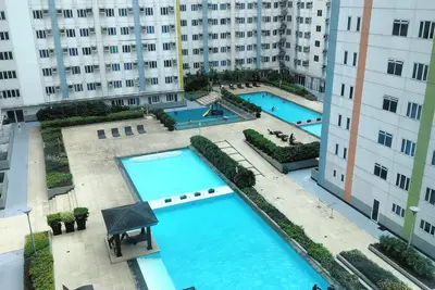 Image de Cozy condo with Ac and WiFi in superb Quezon City