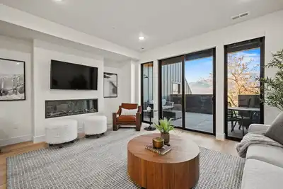 Image de Alpine Retreat at the Pointe | Golf | Mtn Views