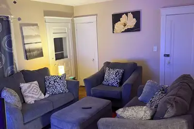 Image de Charming 3-bedroom upper unit home