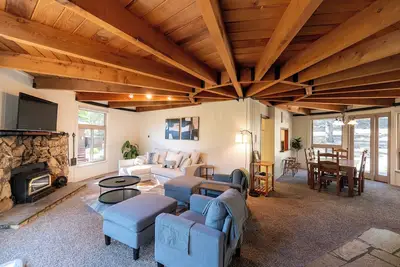 Image de ★ Northstar Cabin with Sauna