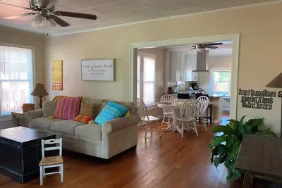Image de Tillman Cottage, Charming 3-bedroom cottage in Brunswick, accepting pets