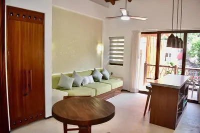 Image de 1-bedroom Penthouse with Ac, and Wi-Fi in Zihuatanejo. 4 min La Madera Beach.