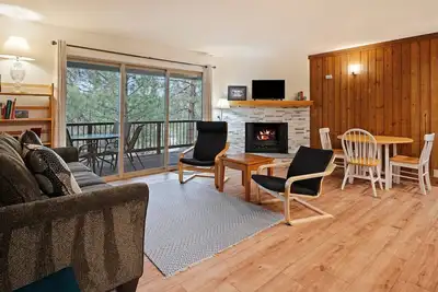 Image de Cozy Ski Haus Condo, Deschutes River & Mt Bachelor