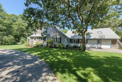 Image de Delightful and Roomy 4-bedroom house in Ob, 4 bed, 4 bath, Central A/C