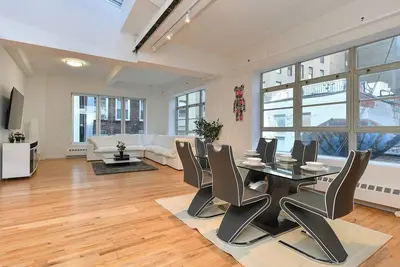 Image de Casa Supreme : Ultra-Luxury 3br/2ba in Prime Downtown Manhattan