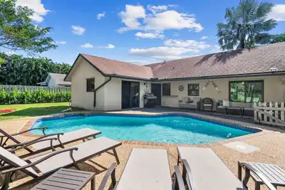 Image de Downtime in Delray | Pool Escape