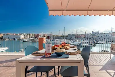 Image de Agréable appartement pour 6 personnes avec Wifi, climatisation, Tv, terrasse et vue panoramique