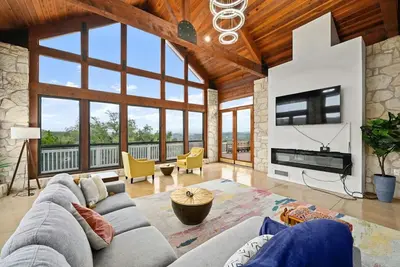 Image de Hill-Country Hideaway – Pool & Game Room w/ Views