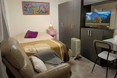 Image de Independent loft, studio in the middle of nature, quiet and cozy.