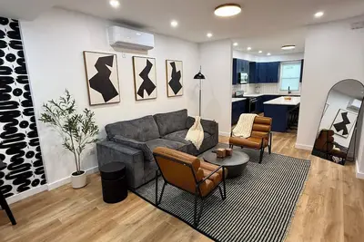 Image de Spacious Chic 4-bedroom house in the brilliant Bronx near Montefiore hospital