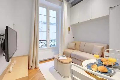 Image de Studio charmant pour 2 près de la Place des Vosges et de la Seine