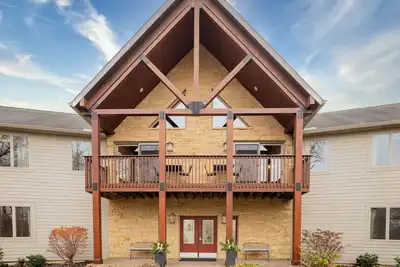 Image de Eagle's Nest - Make Summer Memories @ Galena's Premier 8 Br Home - Hot Tub