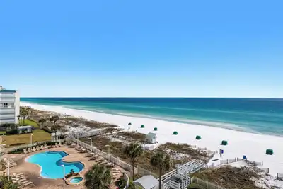 Image de Spacious Gulf front 3br sleeps 6 stunning views pool beach access!