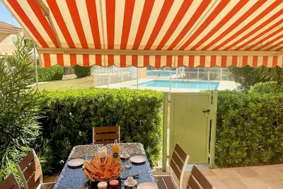 Image de Mazet T3 Climatisé Piscine Parking Terrasse 16m²