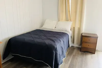 Image de Room 17 - Standard Queen - Sleeps 2 - Harper Motel
