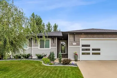 Image de Spacious 5-bedroom house in charming West Fargo with Ac, WiFi