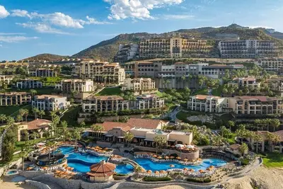 Image de Experience Coastal Bliss at Pueblo Bonito Sunset Beach – Junior Ocean View Suite