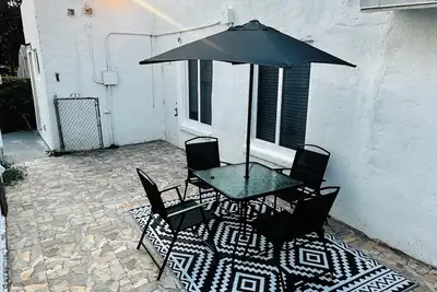 Image de Cozy 2-bedroom house with Ac, WiFi in fabulous Wynwood