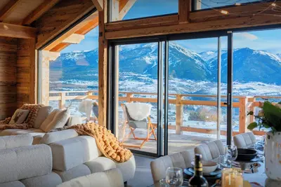 Image de Chalet Càlid - panorama alpine et spa 10p - Ovo Network
