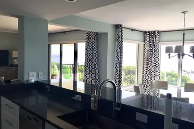 Image de Lovely beach front condo in Vero