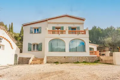 Image de Maison de vacances 'Charmante Villa Necsilia' avec vue sur la montagne, Wi-Fi et climatisation