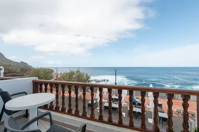 Image de Appartement 'Appartement D' avec vue sur la mer, terrasse privée et Wi-Fi