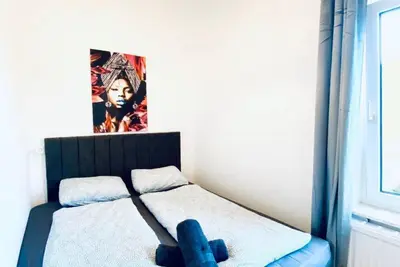 Image de Bright Room in Shared Apartment, Sleeps 2