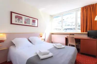 Image de 2 Chambres Essentiel 2 Adultes + 1 Enfant Vue Imprenable Montagne