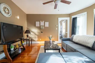 Image de Charming Chicopee Getaway