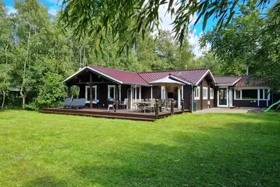 Image de Large child-friendly holiday home North Sealand