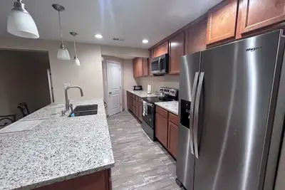 Image de 4 bedroom Family friendly and spacious house in the South Valley area.