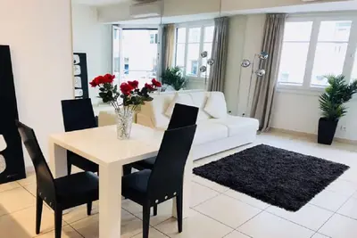 Image de 2-bedroom apartment Cannes Martinez
