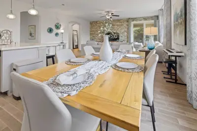 Image de Best AirBnb in Tulare!