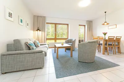 Image de Vacation apartment Küstenstern with balcony in Haus Am Kurpark in Scharbeutz