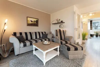 Image de Vacation apartment Strandloft in the beach houses Lindenstraße in Kellenhusen