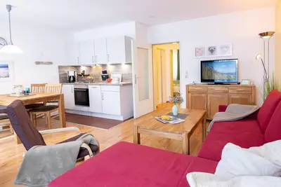Image de Apartment Auster with balcony in the house Gorch Fock in Kellenhusen