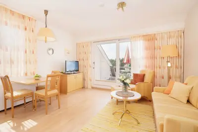 Image de Vacation apartment 7 with balcony in the Sonnenwinkel in Kellenhusen