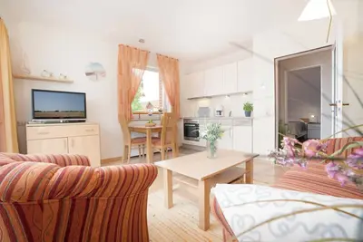 Image de Vacation apartment 9 with balcony in the Sonnenwinkel in Kellenhusen