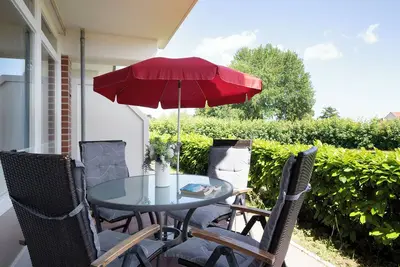 Image de Vacation apartment Urlaubsnest with terrace in Haus Seeblick in Kellenhusen